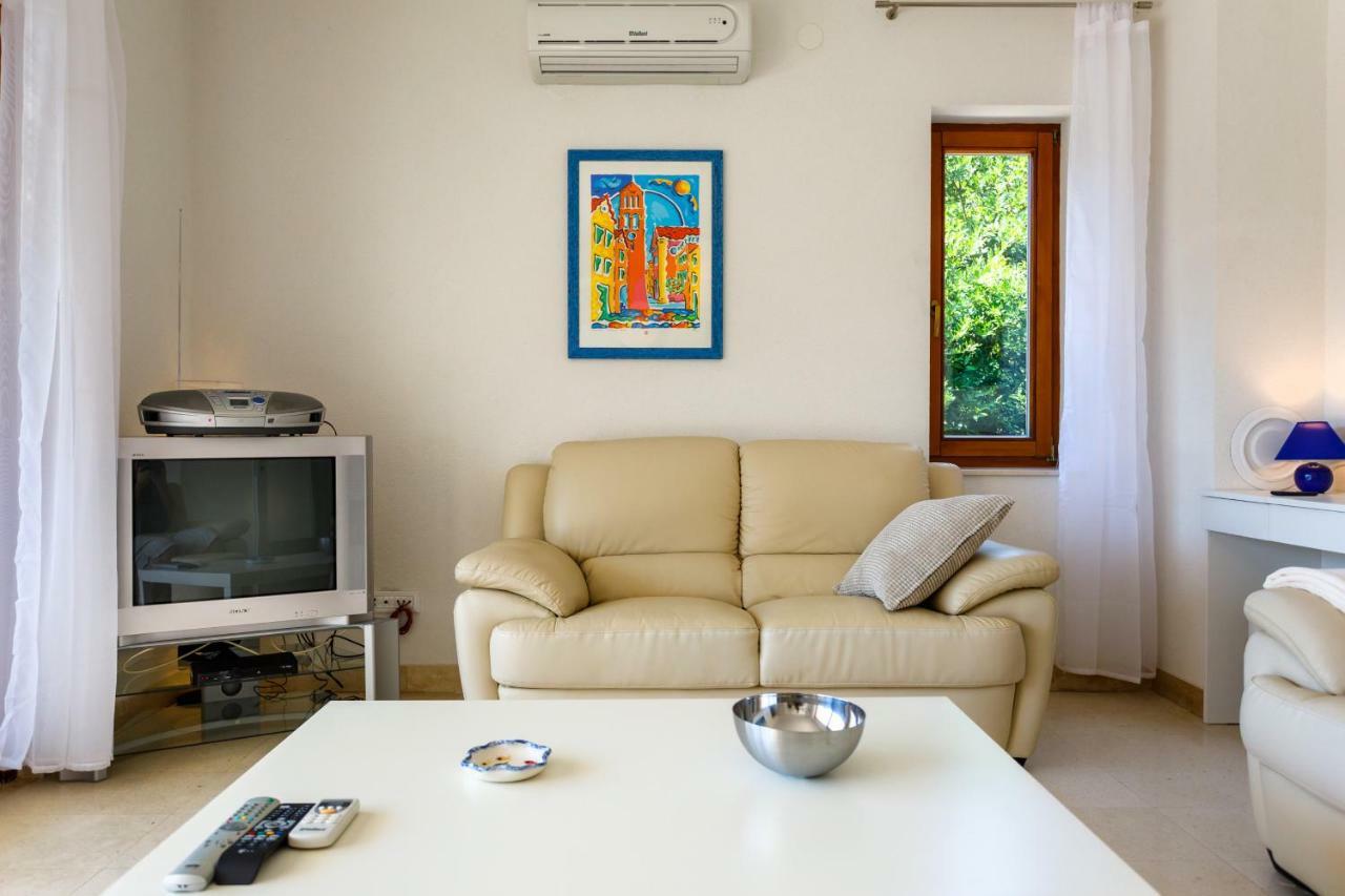 Apartman Jezevac Krk Town Kültér fotó